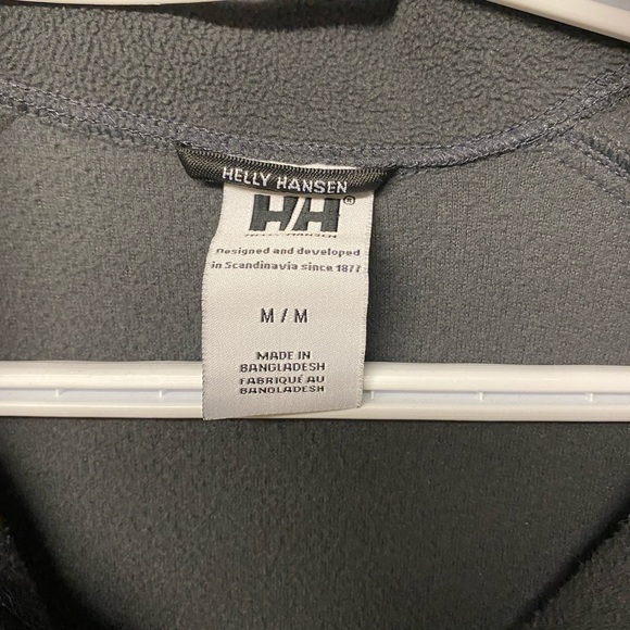 2/$75💥- SWEATER | Men’s Helly Hansen sweater size medium - Picture 3 of 4